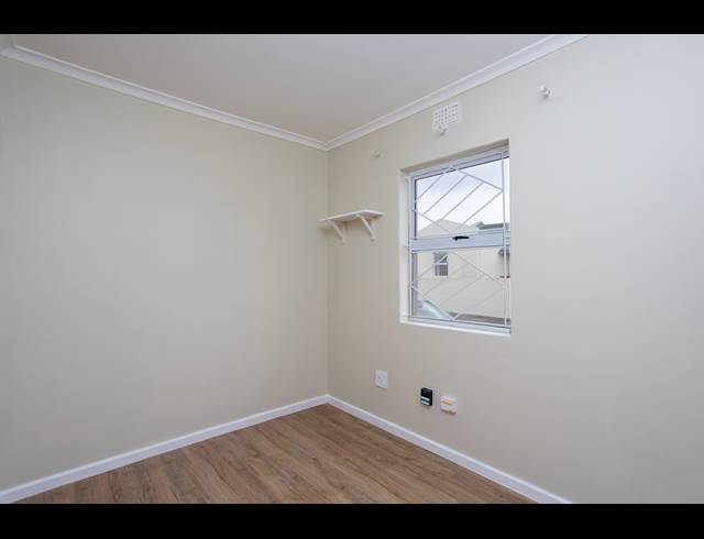 3 BEDROOM FREESTANDING TO LET IN MUIZENBERG